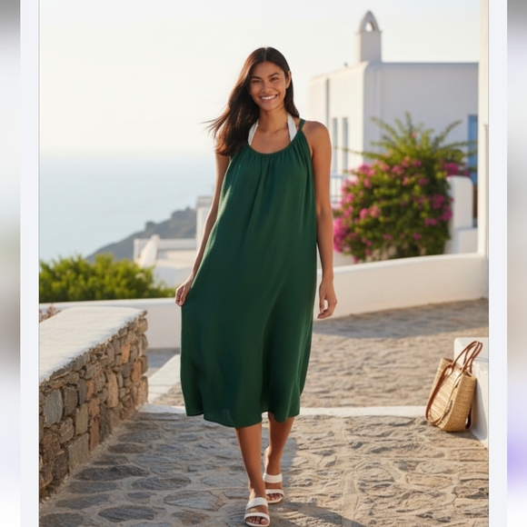 Kona Sol Other - 👙Kona Sol Deep Green Textured Dress